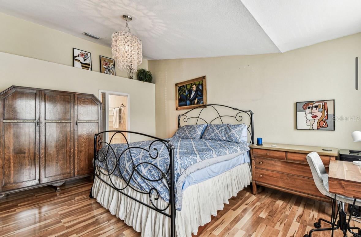 12472 COUNTRY WHITE CIR, TAMPA, FL, 33635