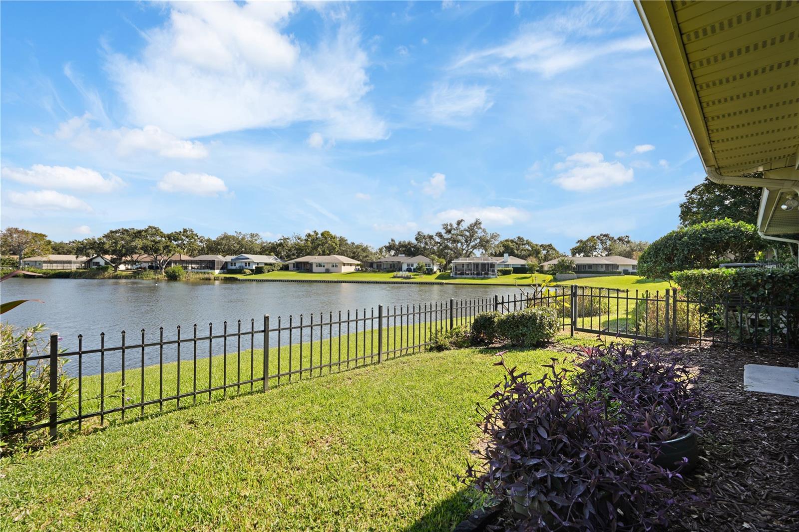 TB8396428 Property Photo