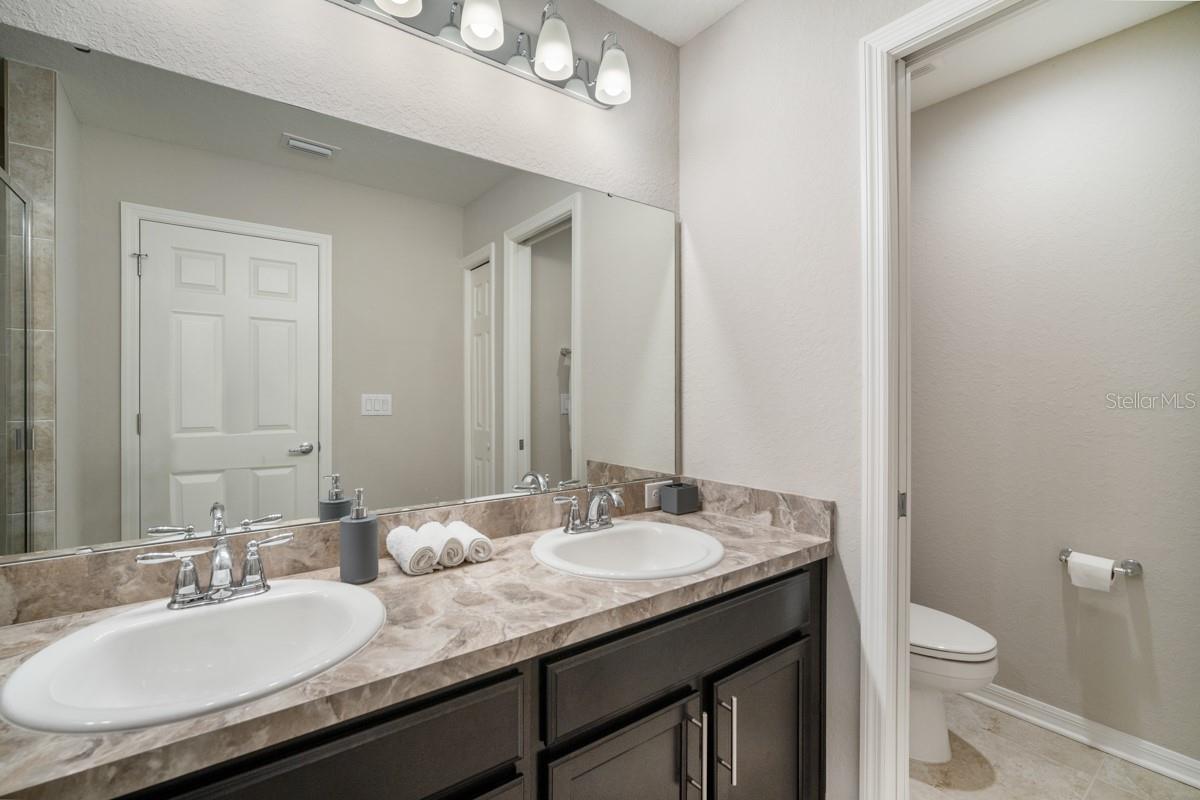 1218 GRANTHAM DR, SARASOTA, FL, 34234