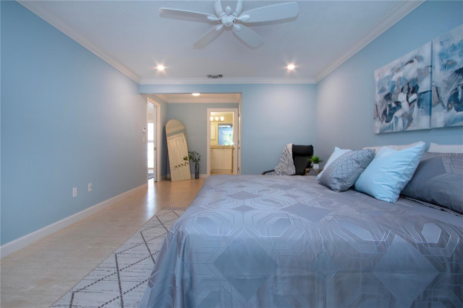 A4655760 Property Photo