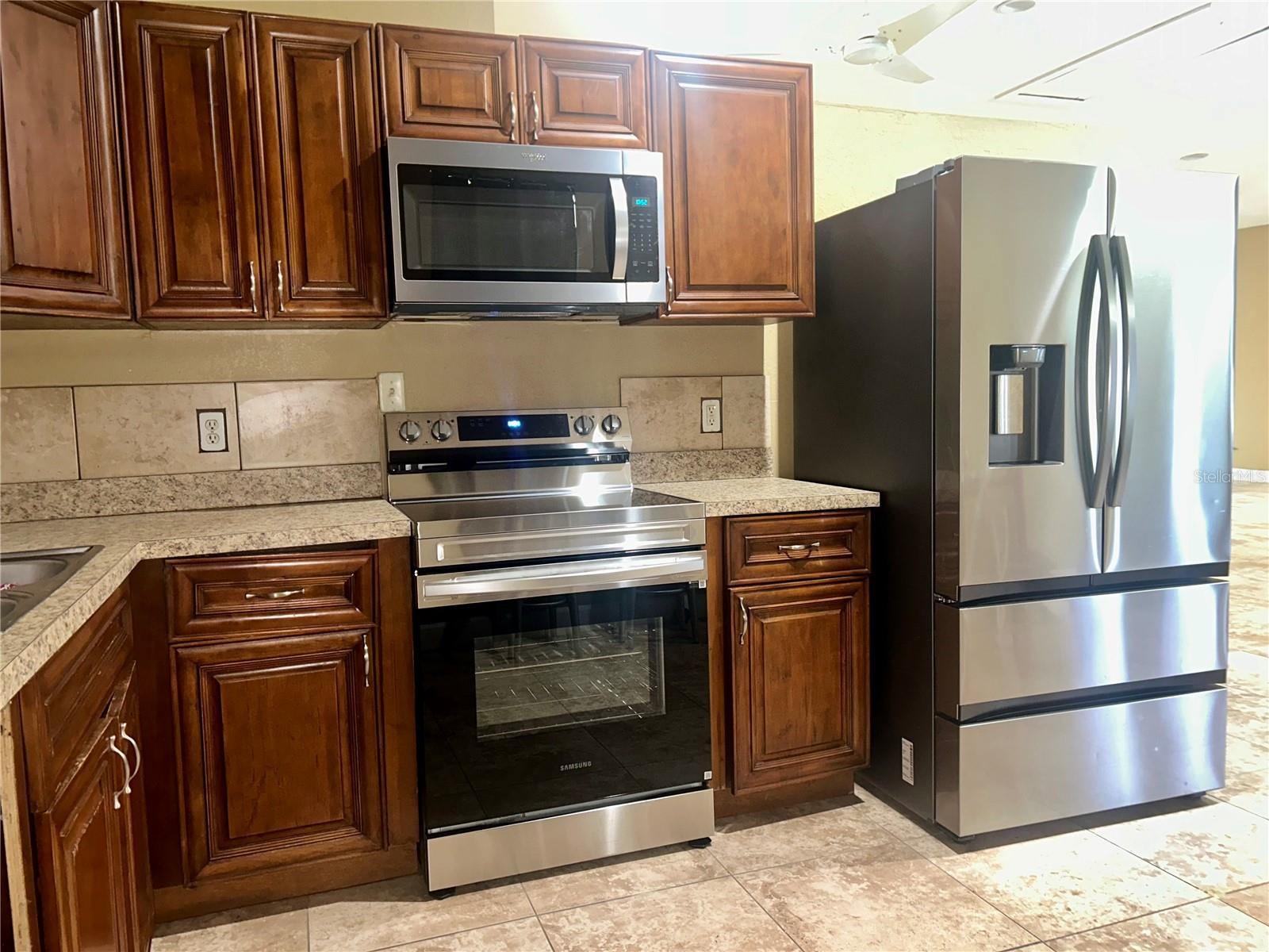 385 LYNCHFIELD AVE, ALTAMONTE SPRINGS, FL, 32714