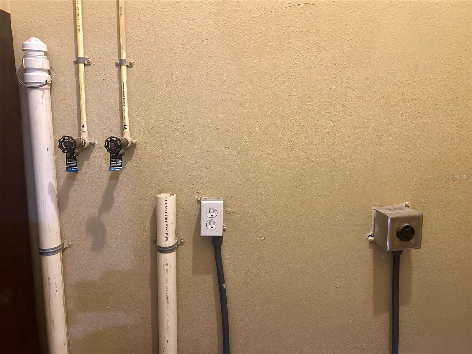 385 LYNCHFIELD AVE, ALTAMONTE SPRINGS, FL, 32714