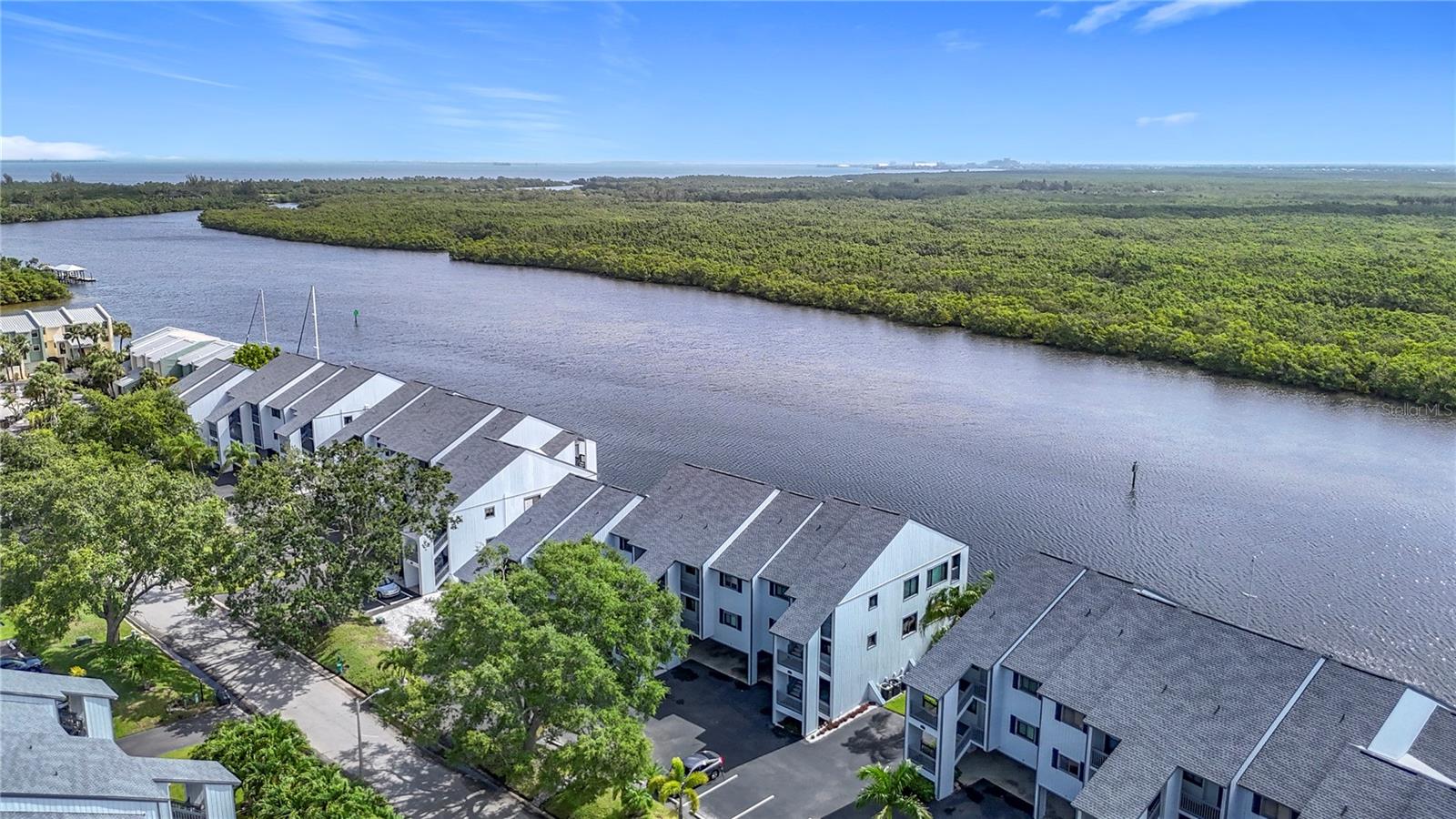 809 BAHIA DEL SOL DR #72, RUSKIN, FL, 33570