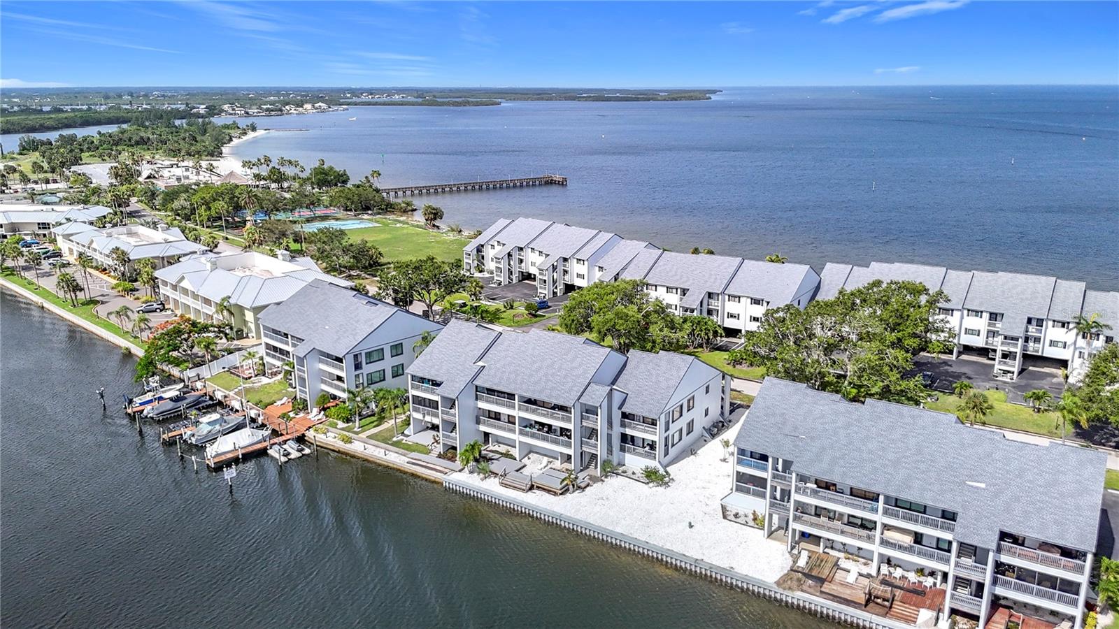 809 BAHIA DEL SOL DR #72, RUSKIN, FL, 33570