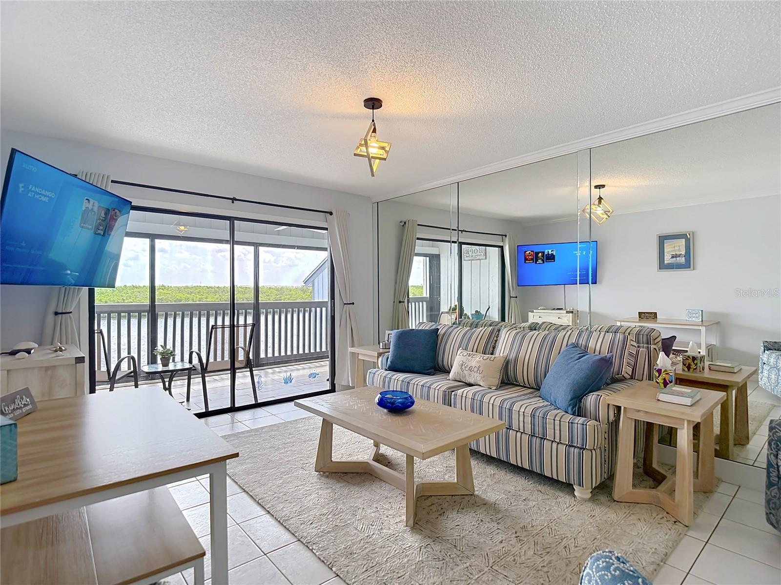 809 BAHIA DEL SOL DR #72, RUSKIN, FL, 33570