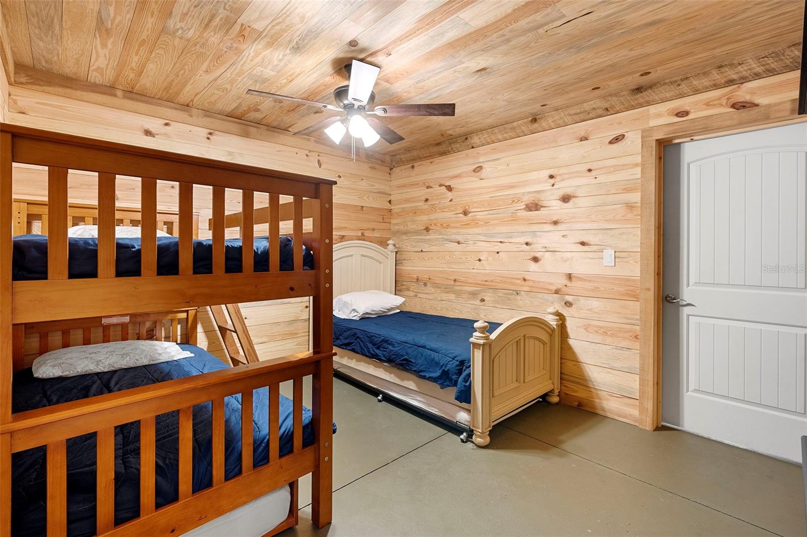 2026 LEWIS RD, LEESBURG, FL, 34748