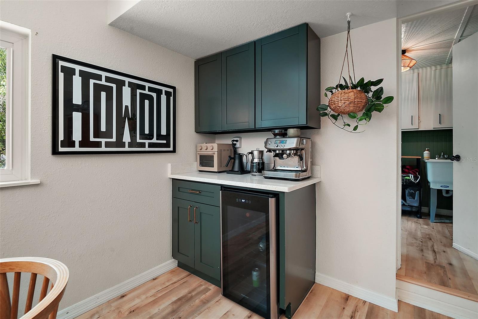 126 E BEACH ST, GROVELAND, FL, 34736