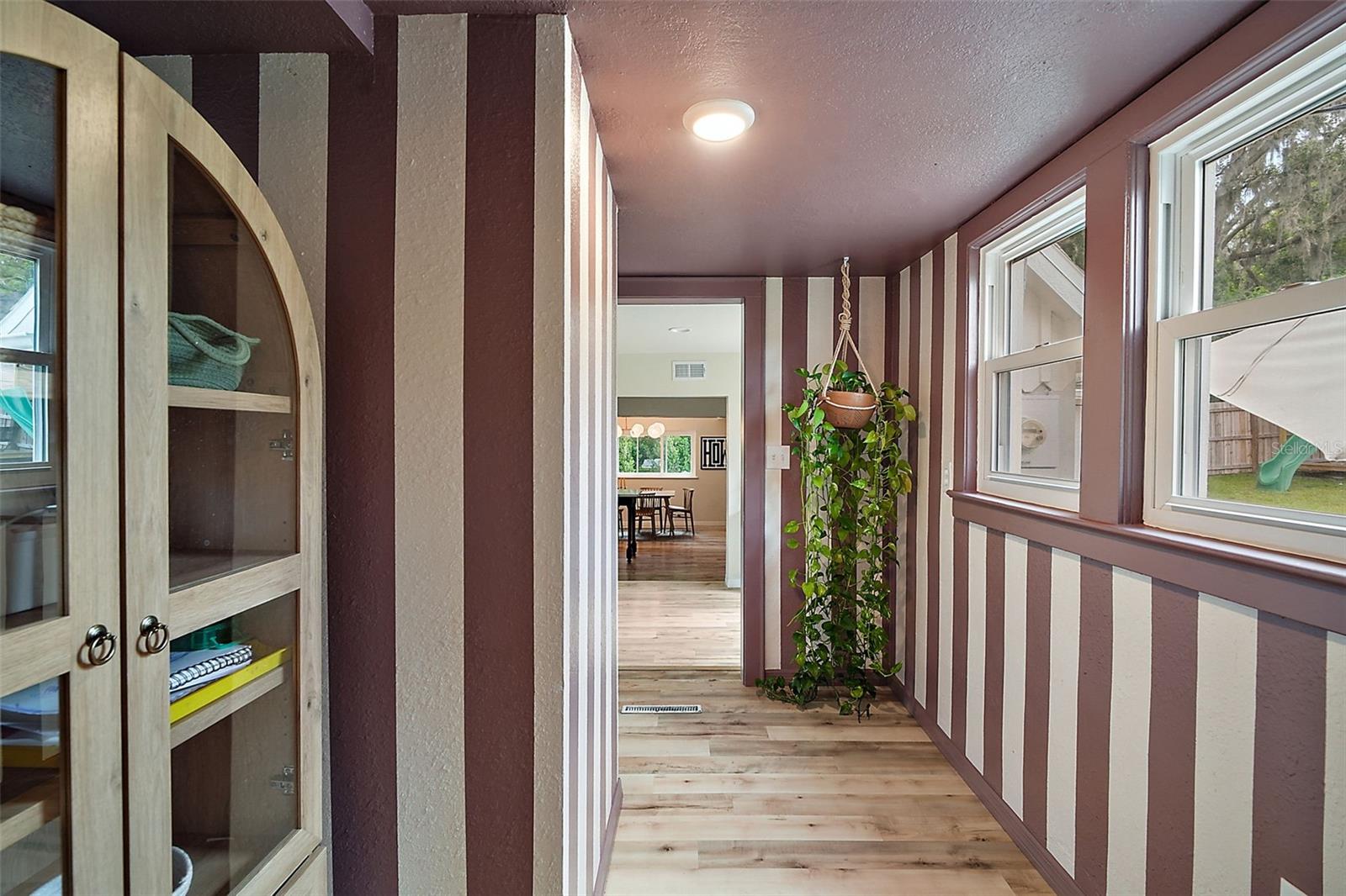 126 E BEACH ST, GROVELAND, FL, 34736