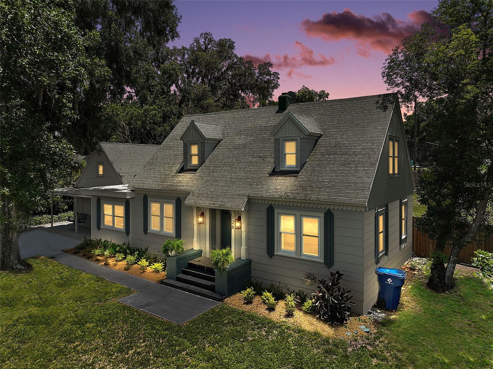 126 E BEACH ST, GROVELAND, FL, 34736