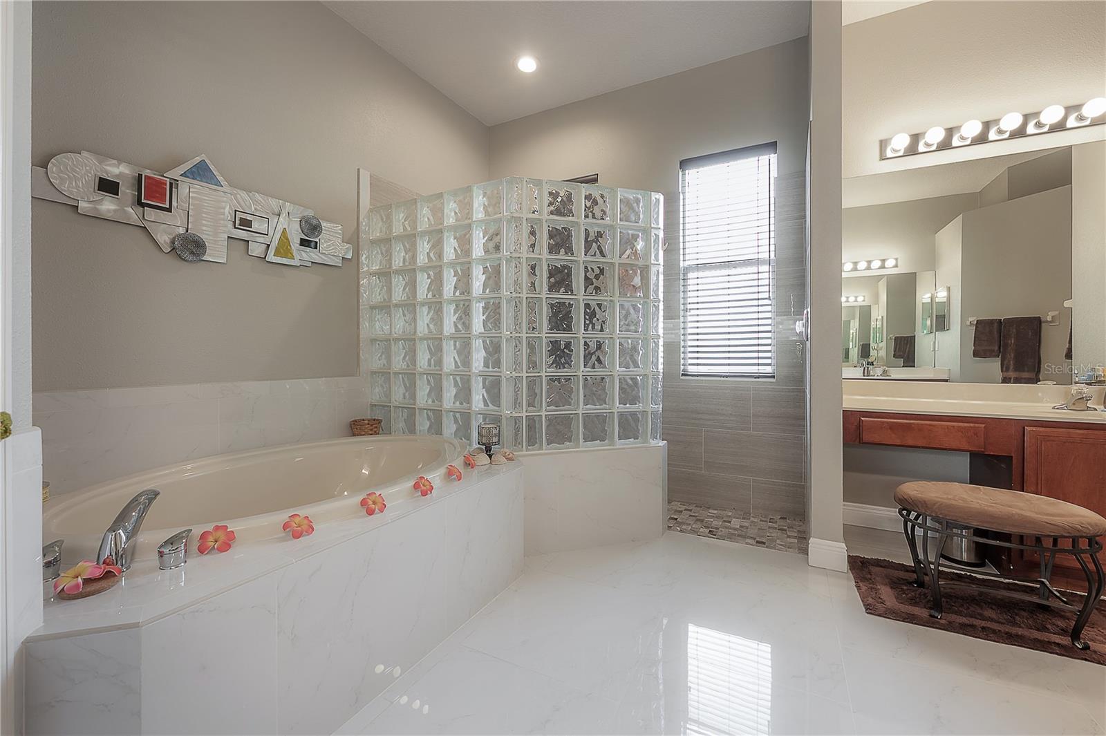 18434 EASTWYCK DR, TAMPA, FL, 33647