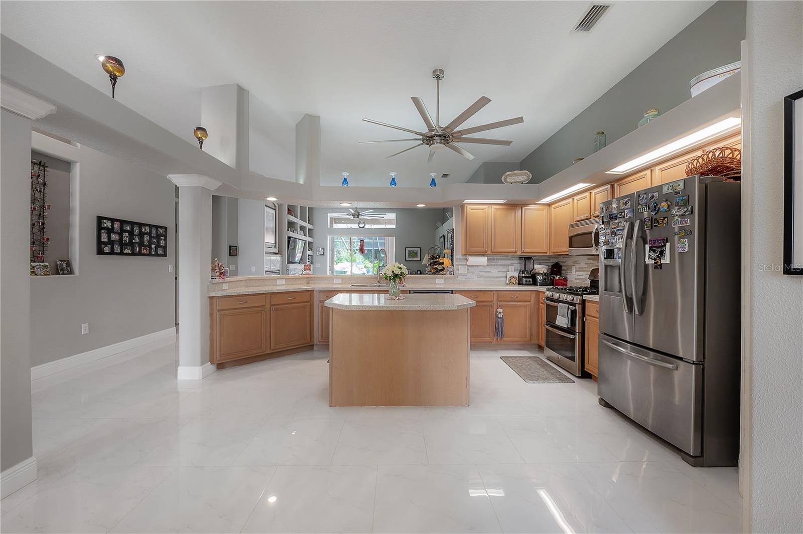 18434 EASTWYCK DR, TAMPA, FL, 33647