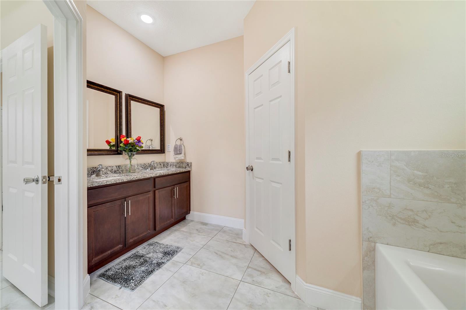 2457 TRACY LN, DELTONA, FL, 32738