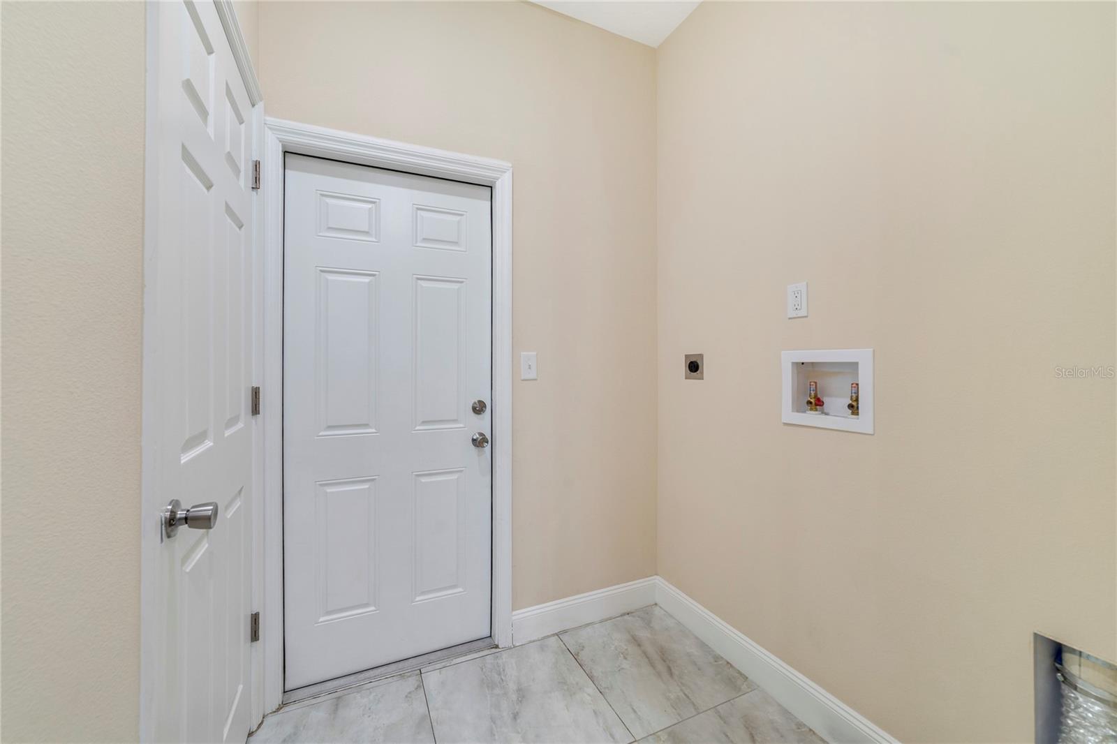 2457 TRACY LN, DELTONA, FL, 32738