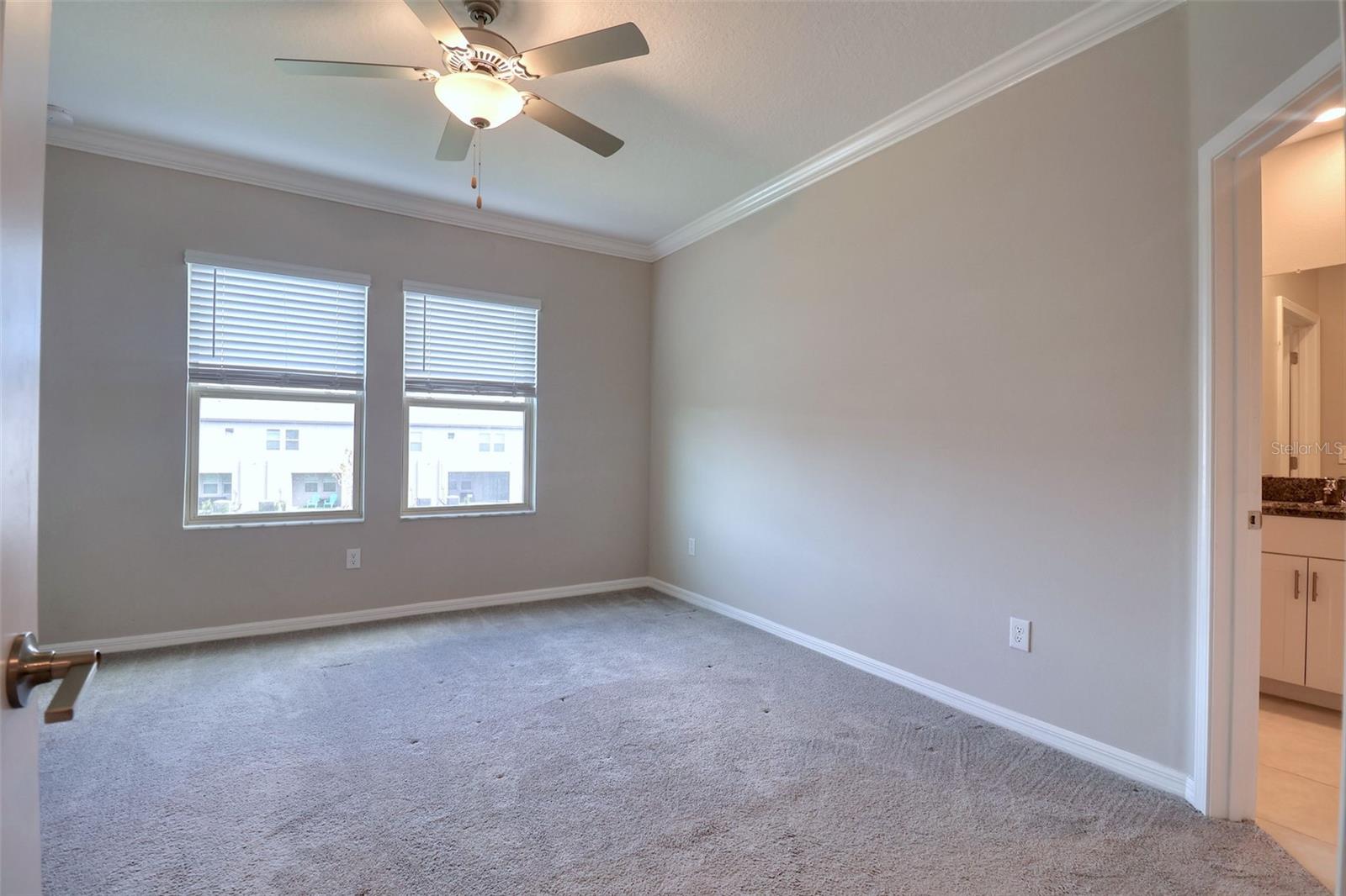 31718 BLUE PASSING LOOP, WESLEY CHAPEL, FL, 33545