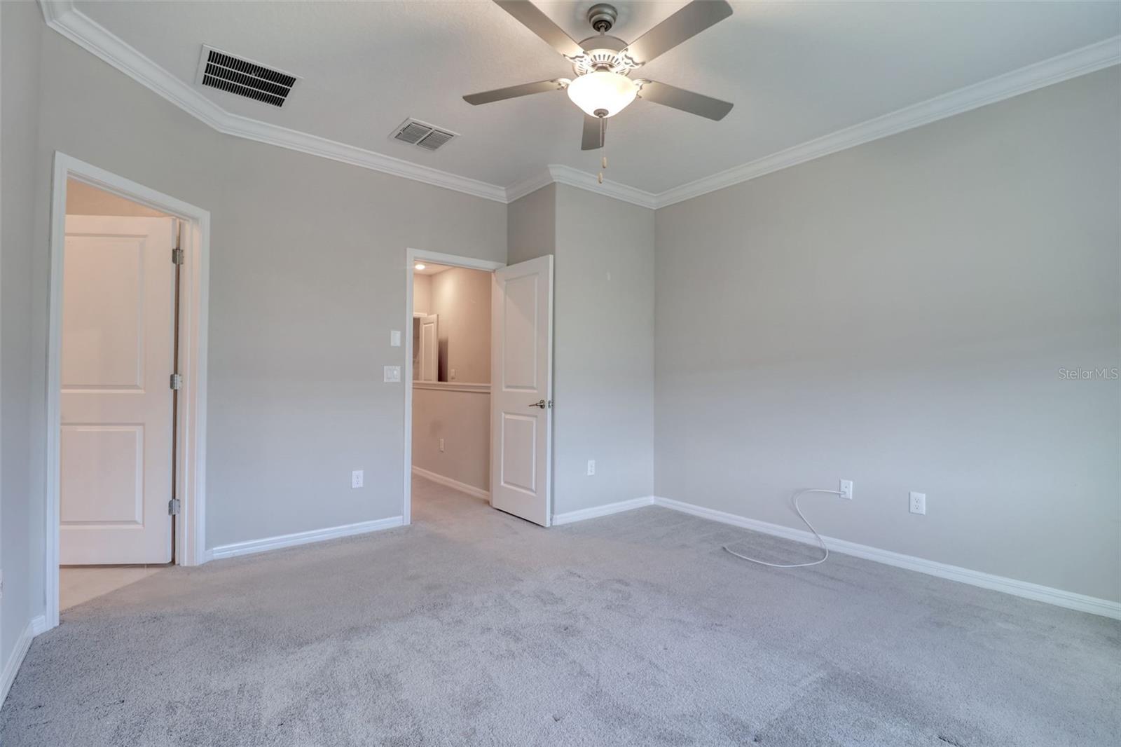 31718 BLUE PASSING LOOP, WESLEY CHAPEL, FL, 33545