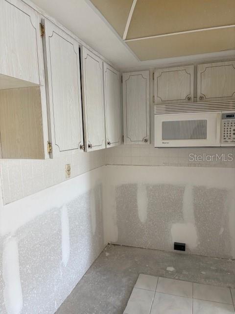 W7876431 Property Photo