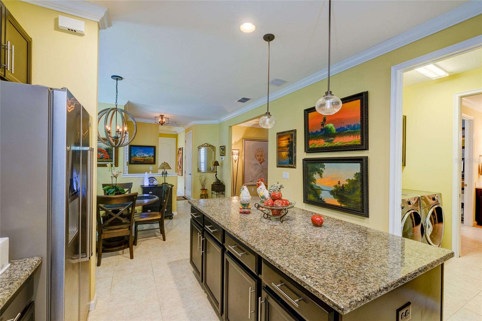 A4655788 Property Photo