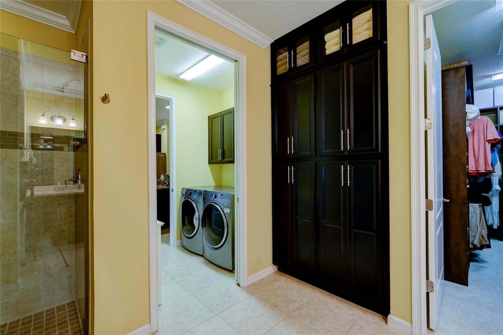 A4655788 Property Photo