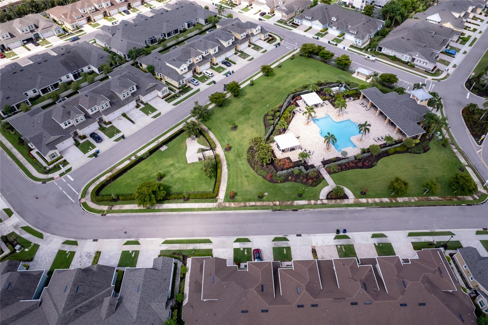 A4655788 Property Photo