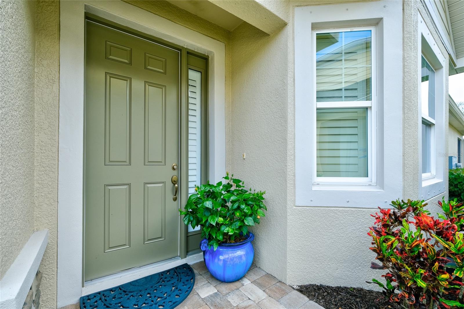 A4655788 Property Photo