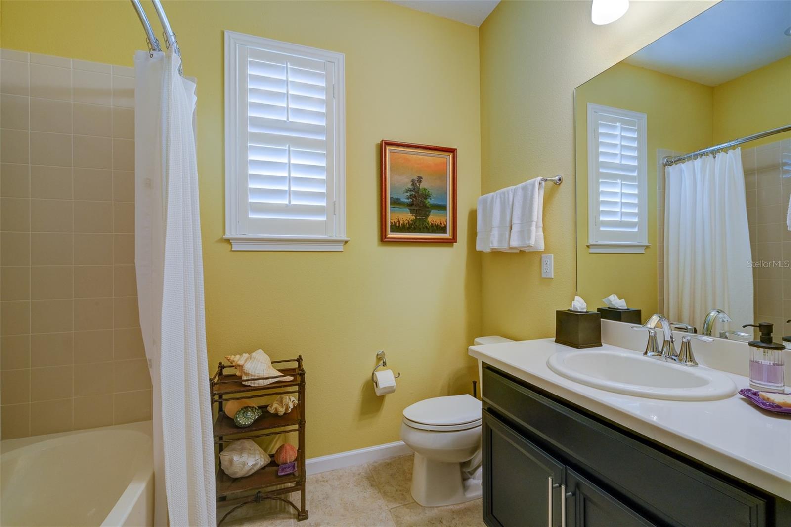 A4655788 Property Photo