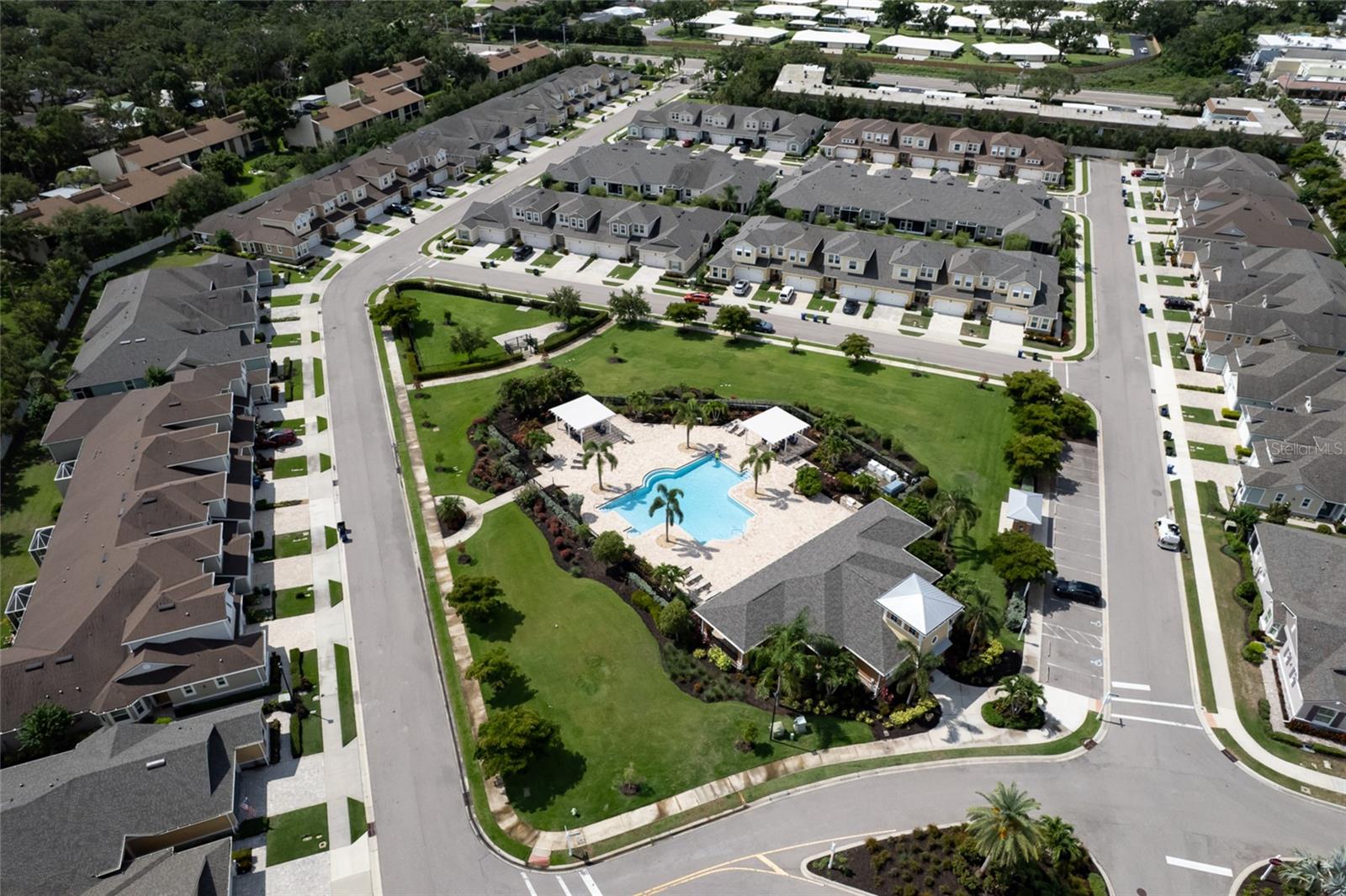 A4655788 Property Photo