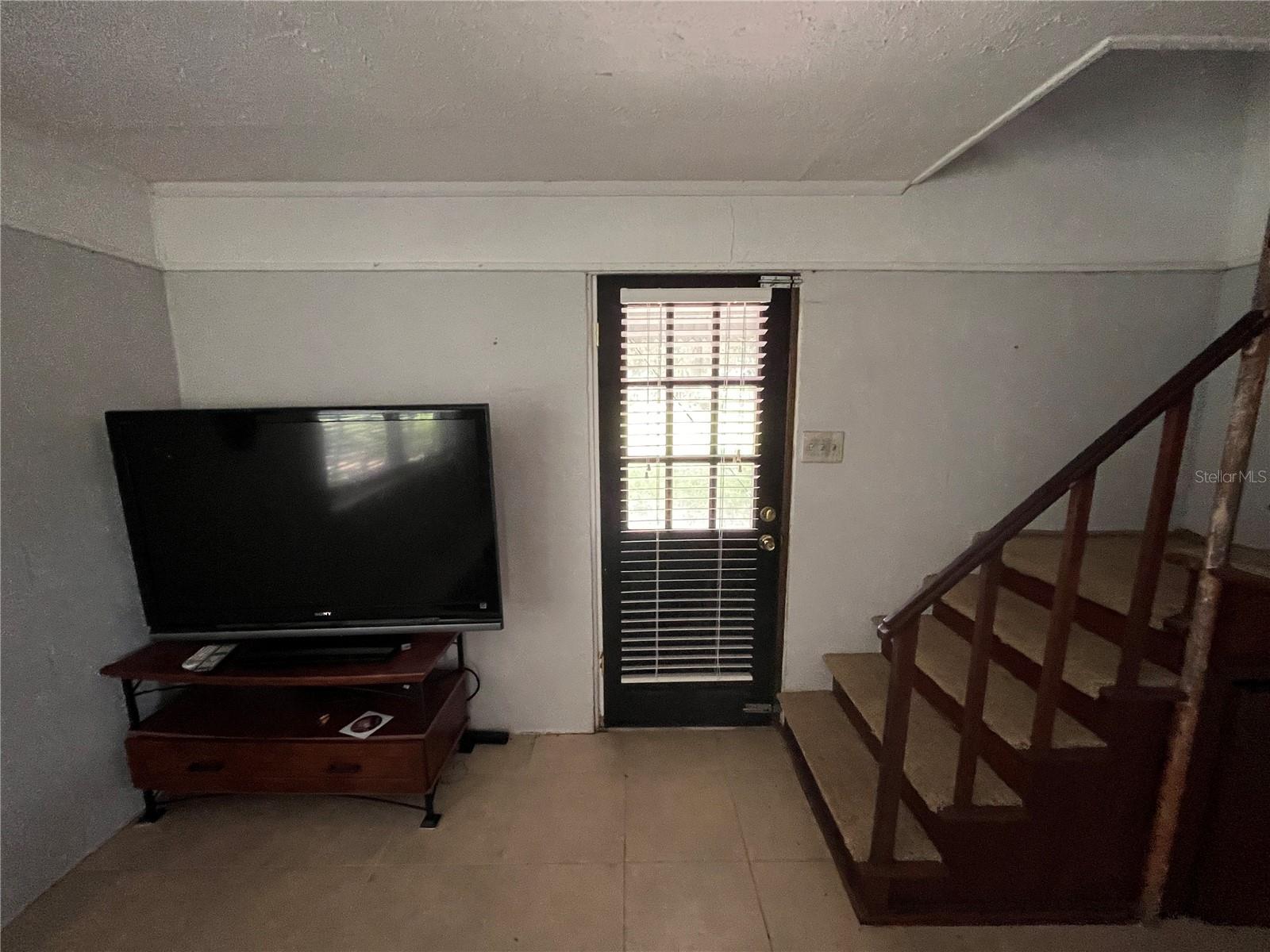 1805 S LAKE REEDY BLVD, FROSTPROOF, FL, 33843