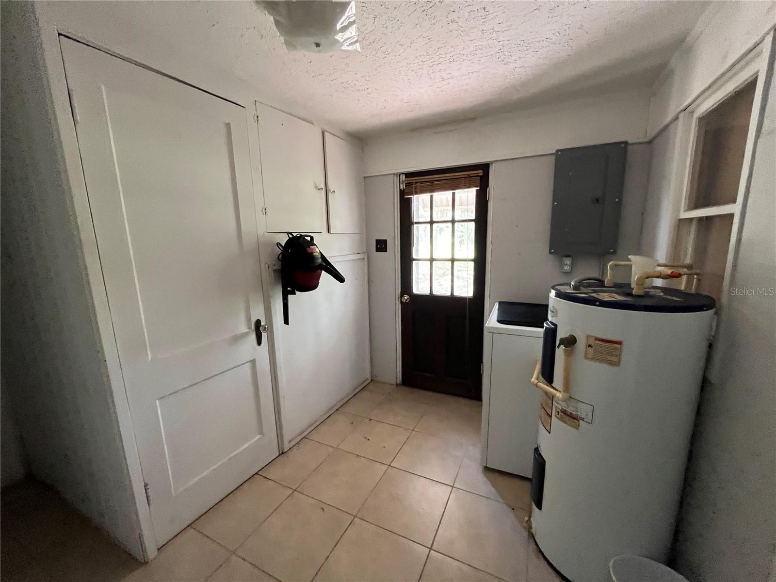 1805 S LAKE REEDY BLVD, FROSTPROOF, FL, 33843