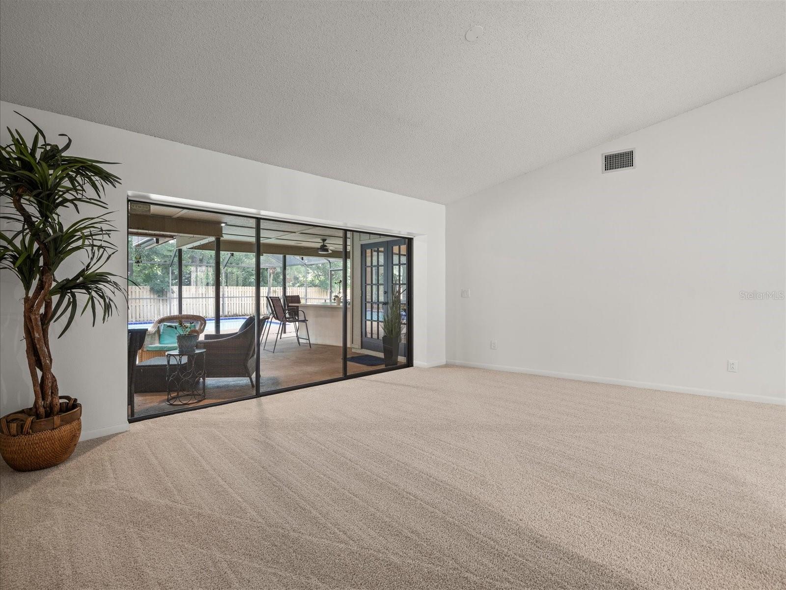 3305 WESTMORELAND DR, TAMPA, FL, 33618