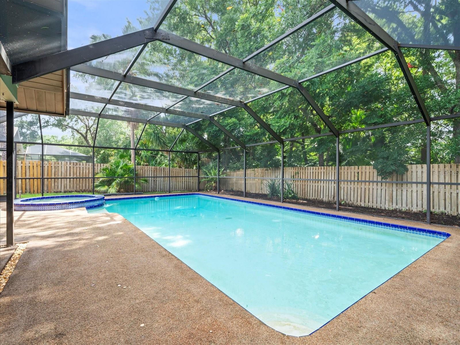 3305 WESTMORELAND DR, TAMPA, FL, 33618