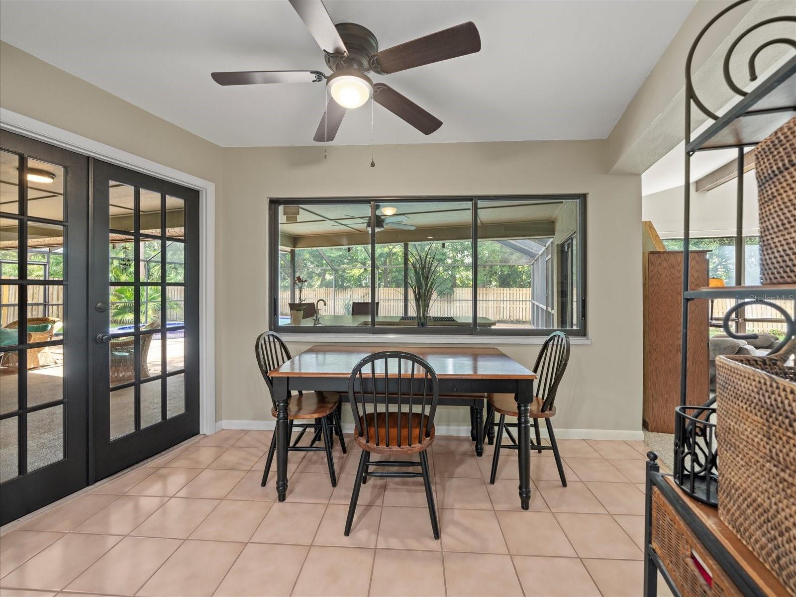 3305 WESTMORELAND DR, TAMPA, FL, 33618