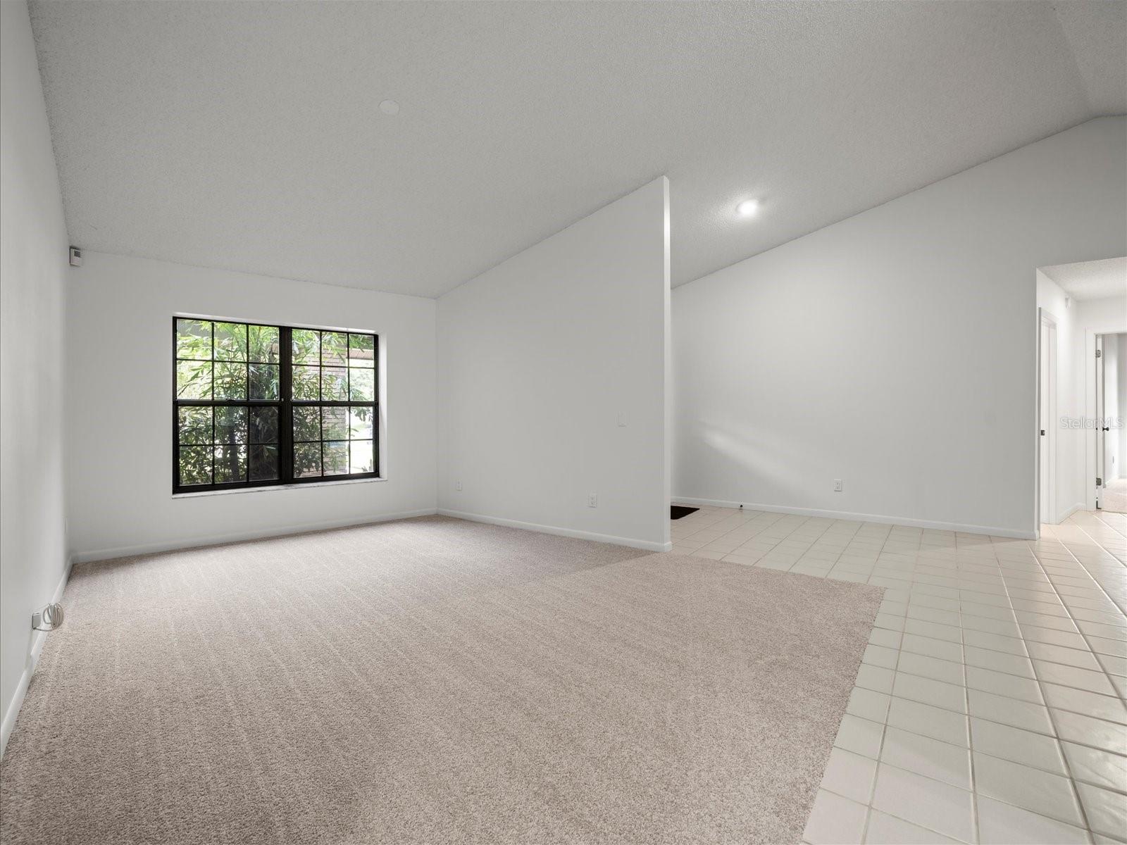 3305 WESTMORELAND DR, TAMPA, FL, 33618