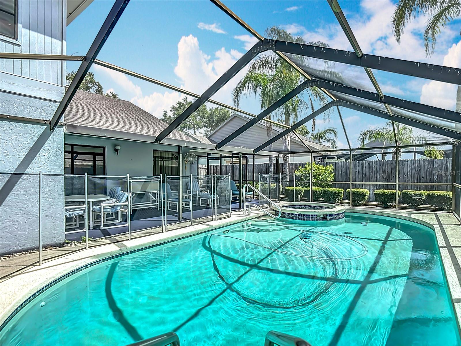 1906 WHITE CEDAR WAY, BRANDON, FL, 33511