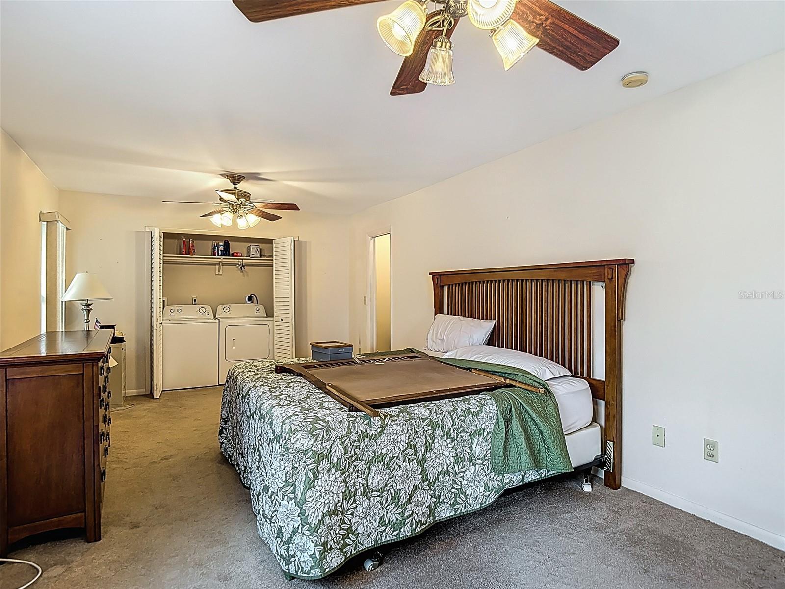 1906 WHITE CEDAR WAY, BRANDON, FL, 33511