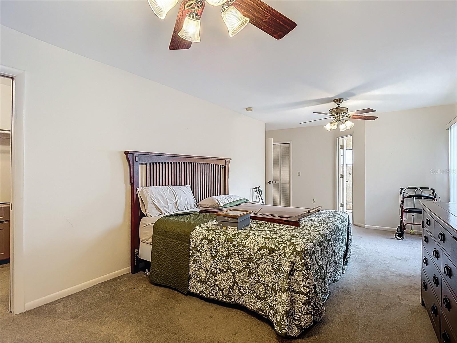 1906 WHITE CEDAR WAY, BRANDON, FL, 33511