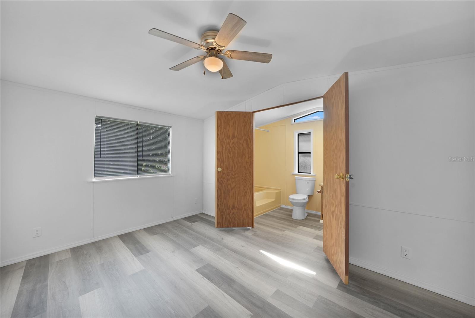 C7511155 Property Photo