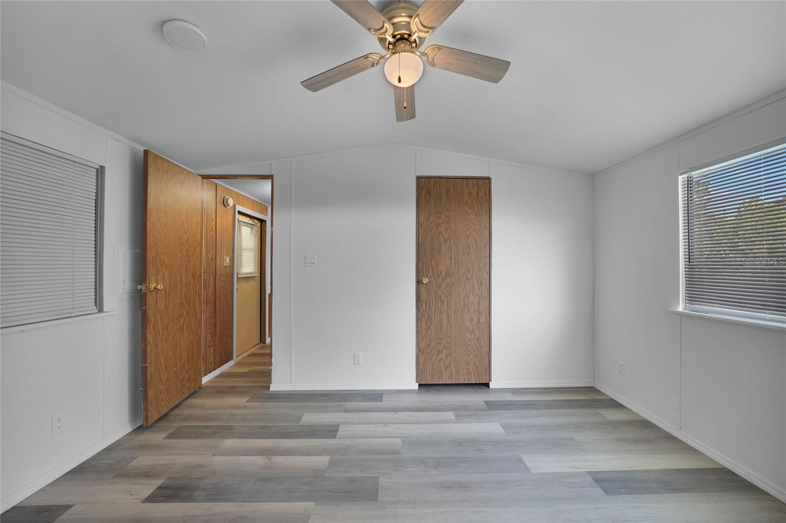 C7511155 Property Photo