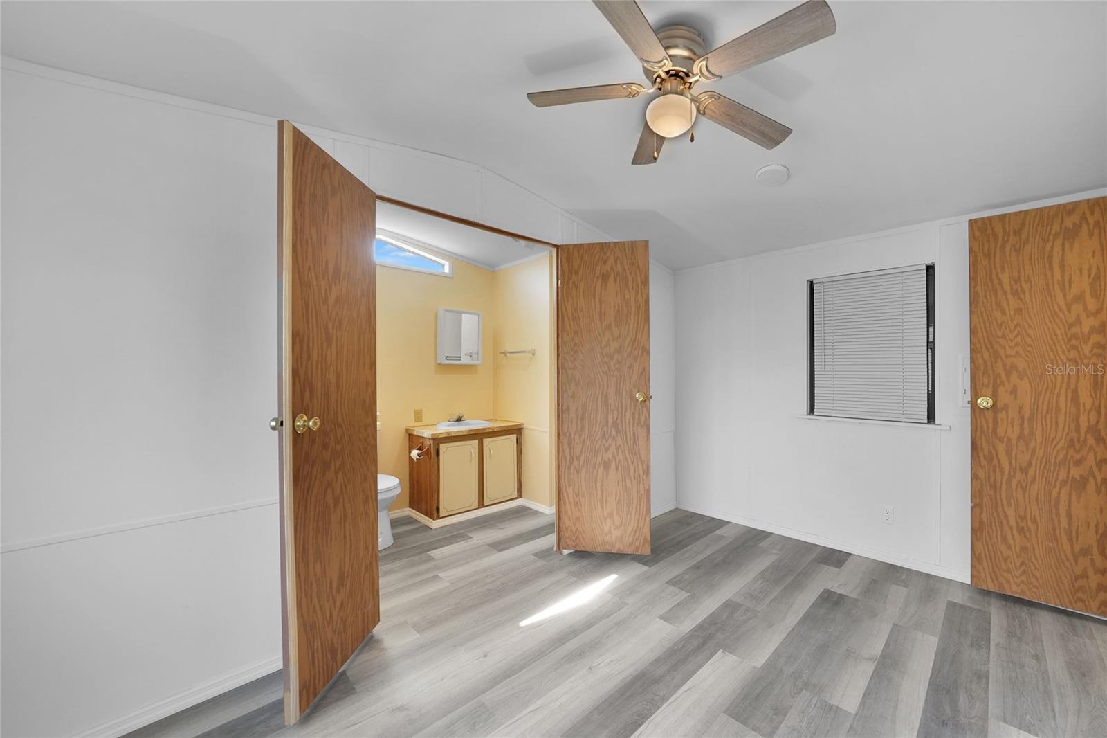 C7511155 Property Photo