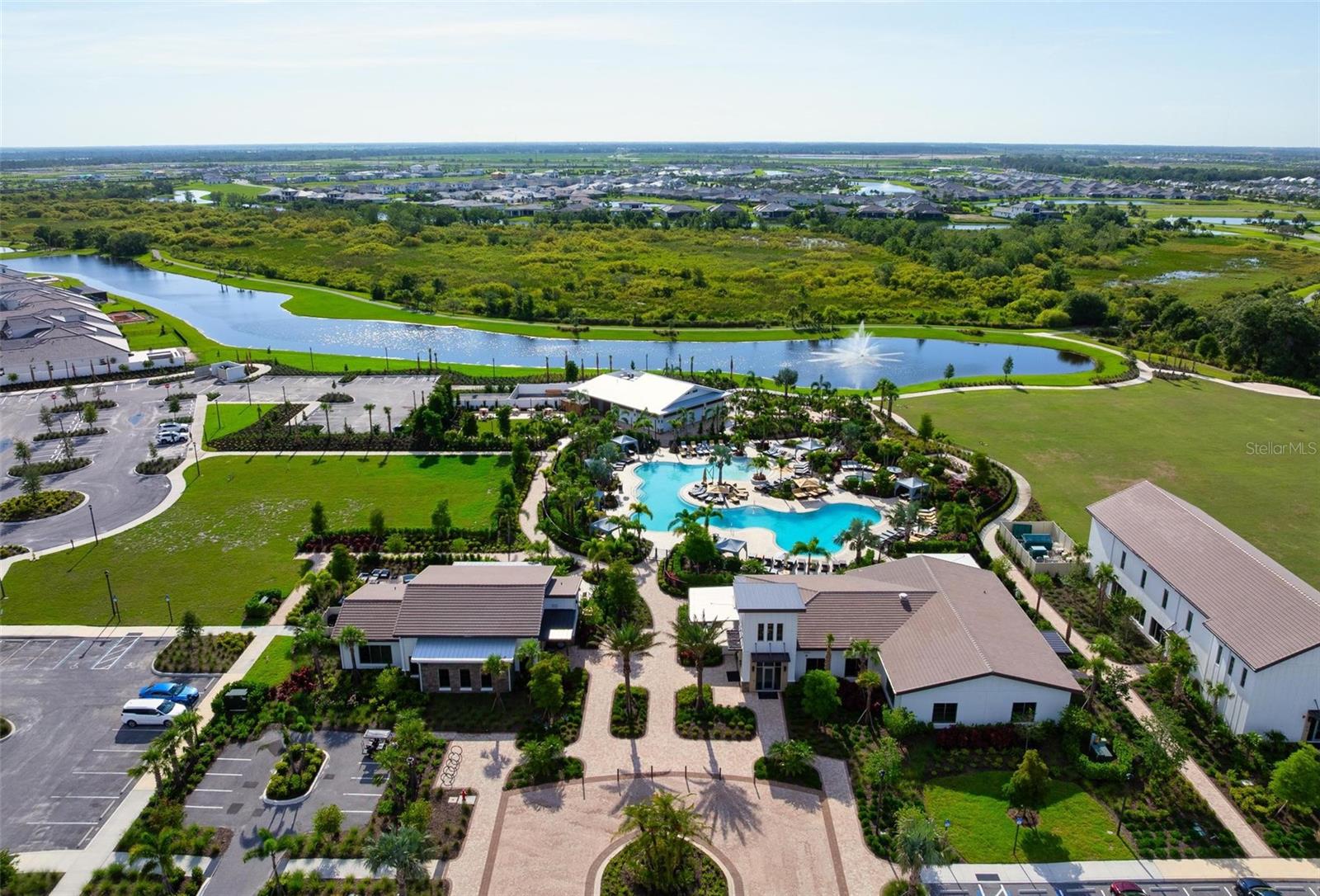 3255 HILLTOP CIR, BRADENTON, FL, 34211