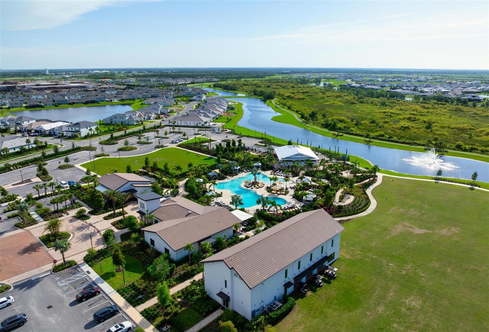 3255 HILLTOP CIR, BRADENTON, FL, 34211