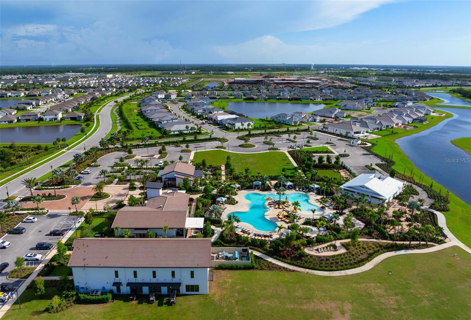 3255 HILLTOP CIR, BRADENTON, FL, 34211