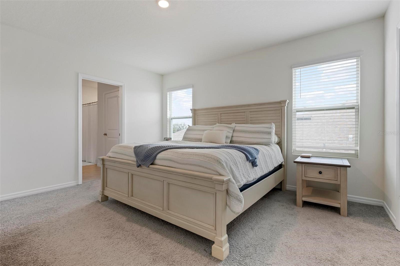 3255 HILLTOP CIR, BRADENTON, FL, 34211