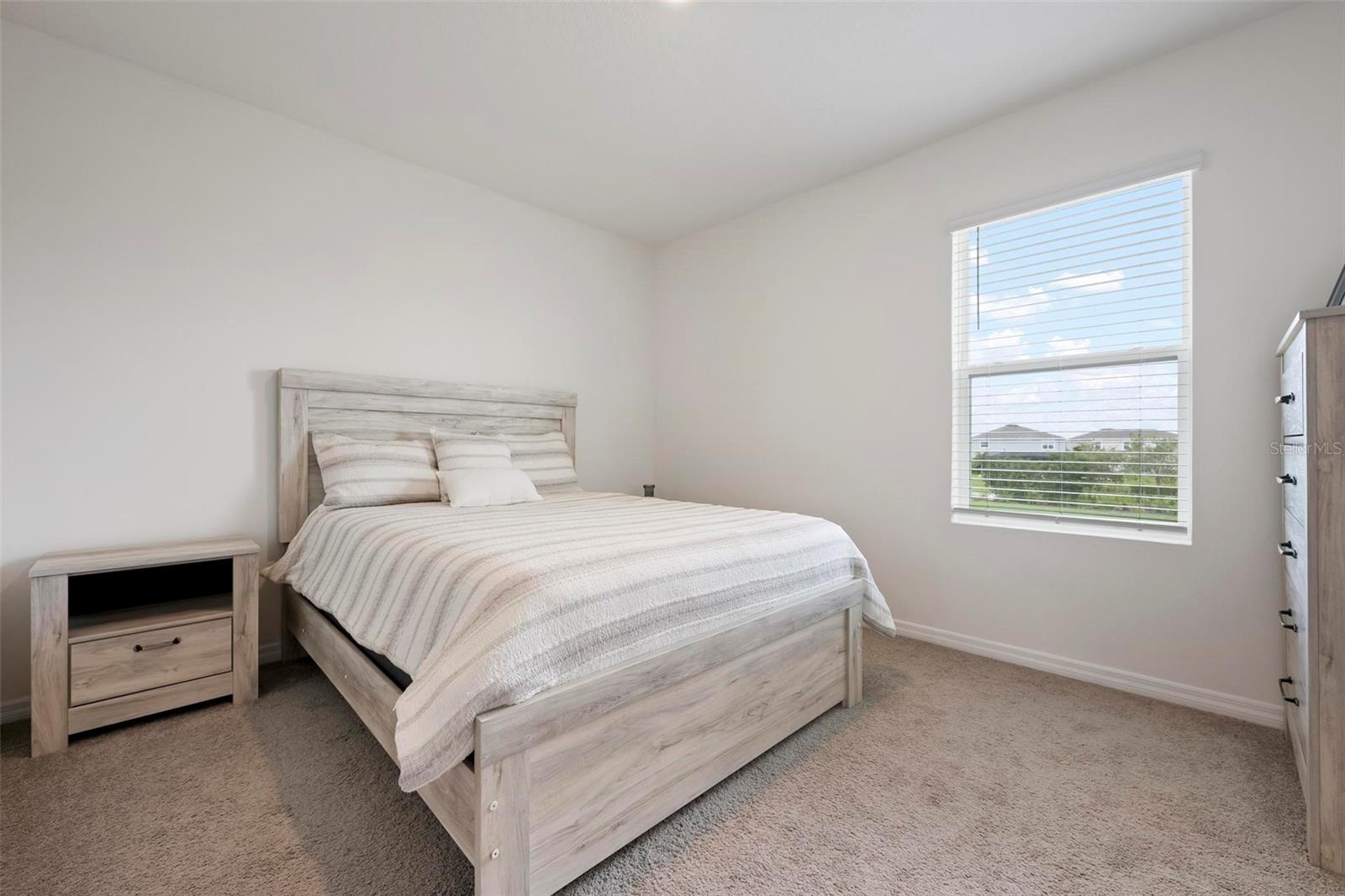 3255 HILLTOP CIR, BRADENTON, FL, 34211