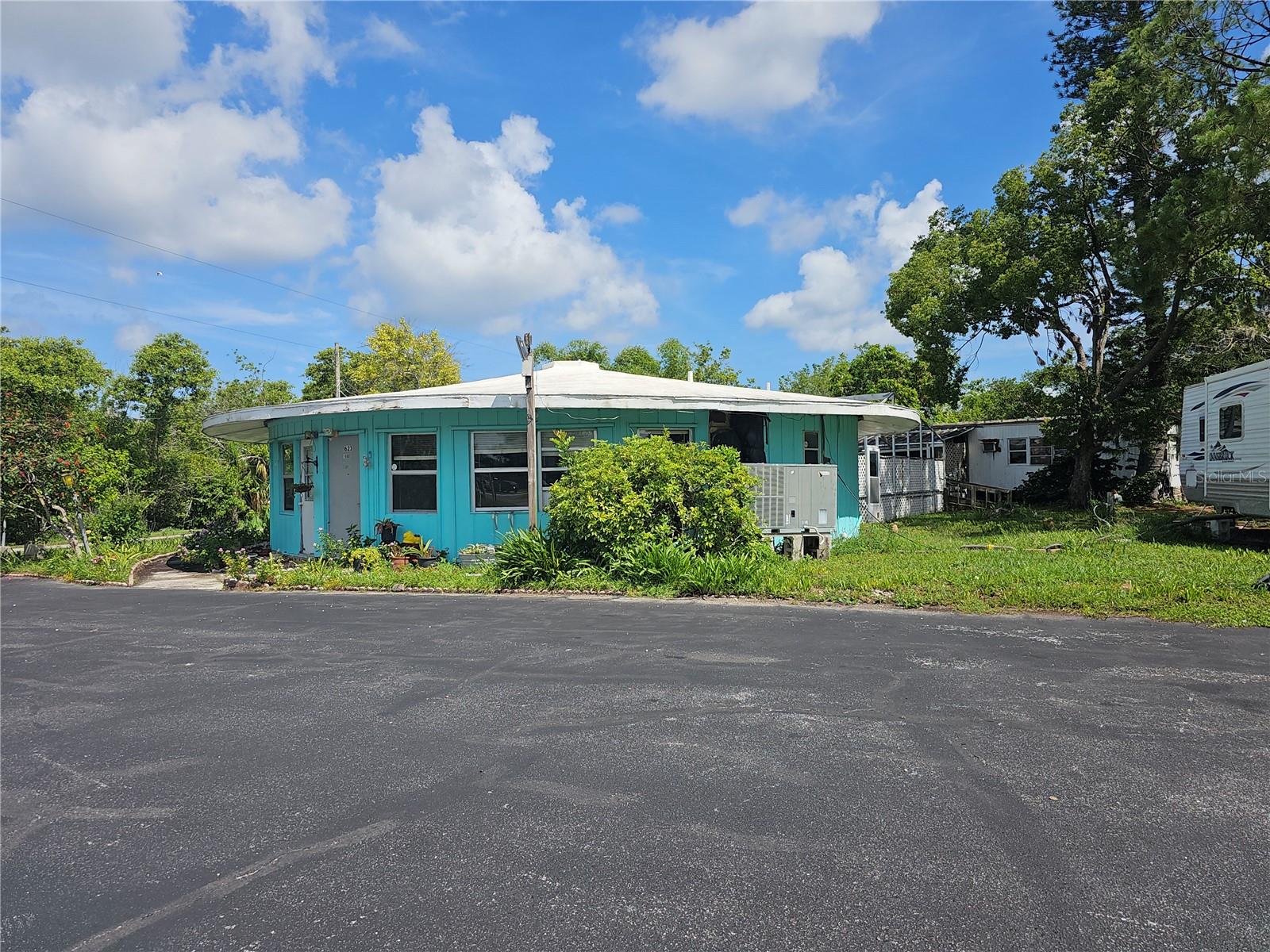 1603, 1605,1608,1611 W SHELL POINT RD, RUSKIN, FL, 33570