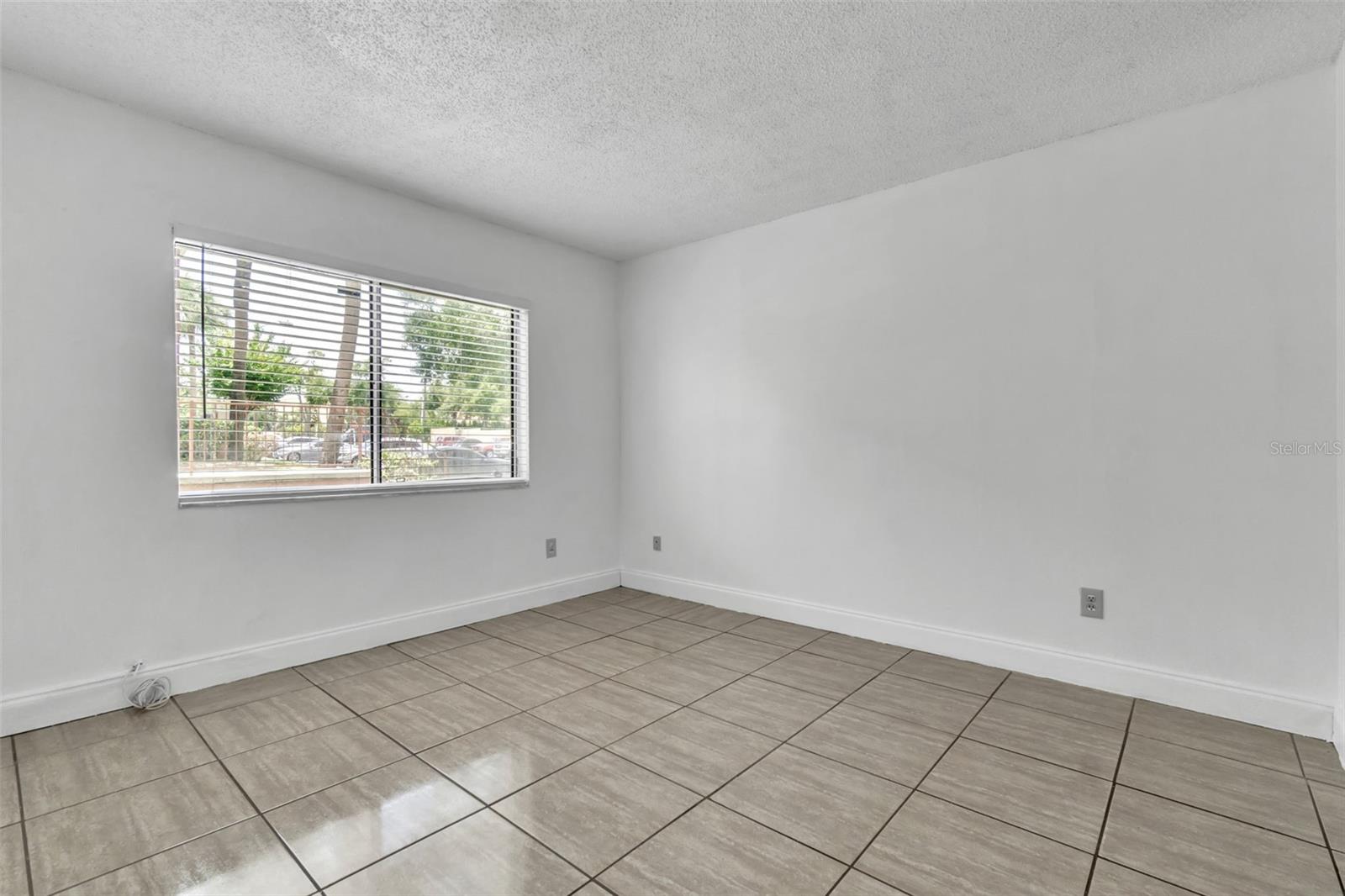 664 KENWICK CIR #104, CASSELBERRY, FL, 32707