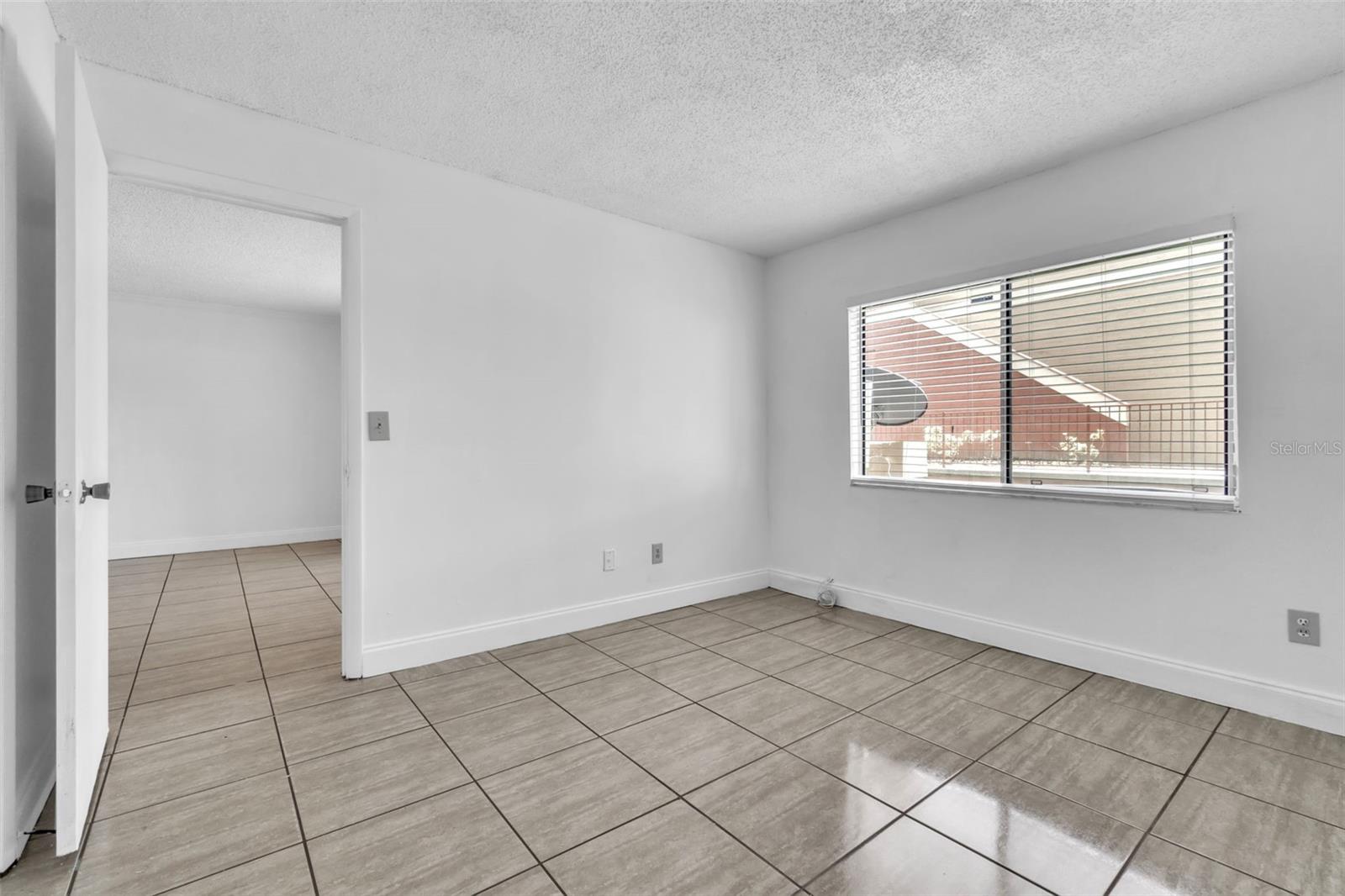 664 KENWICK CIR #104, CASSELBERRY, FL, 32707