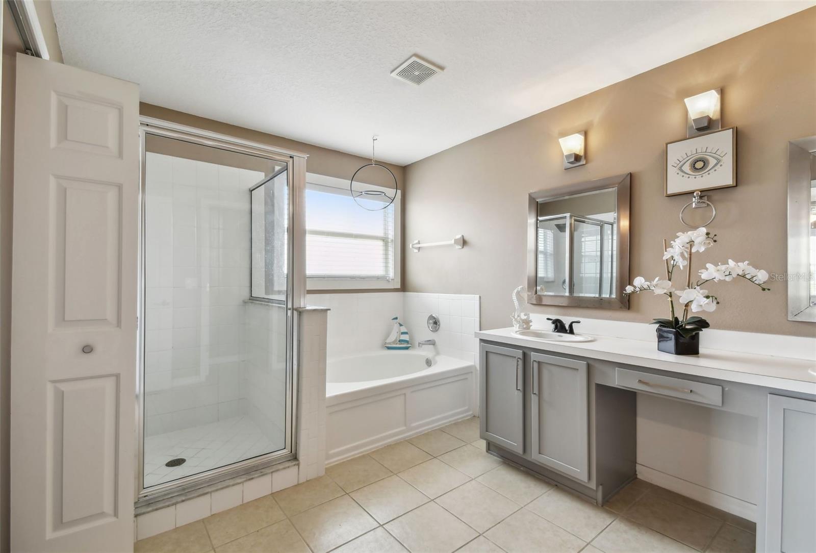 31111 BRIDGEGATE DR, WESLEY CHAPEL, FL, 33545