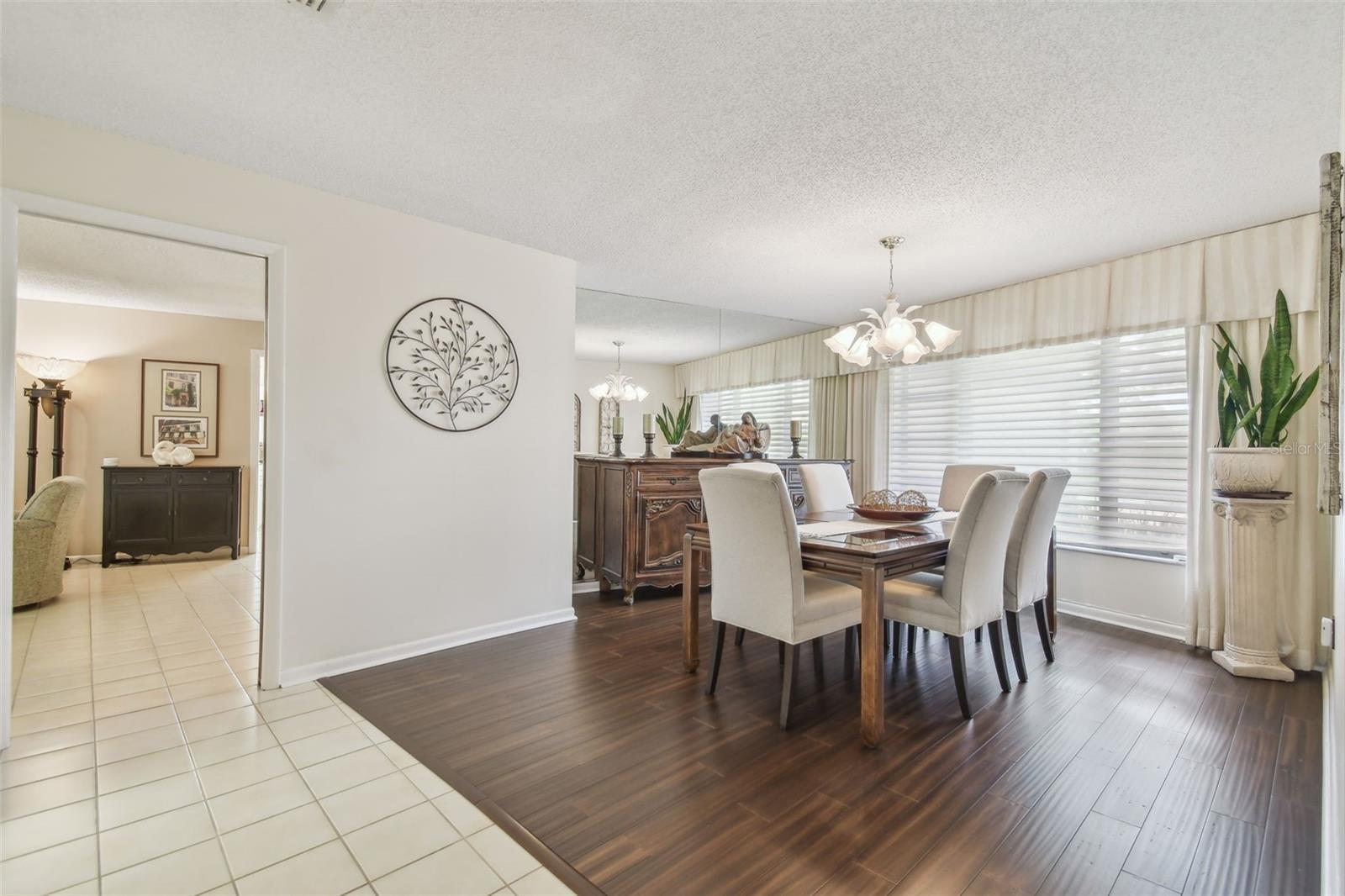 820 NEWBERGER RD, LUTZ, FL, 33549