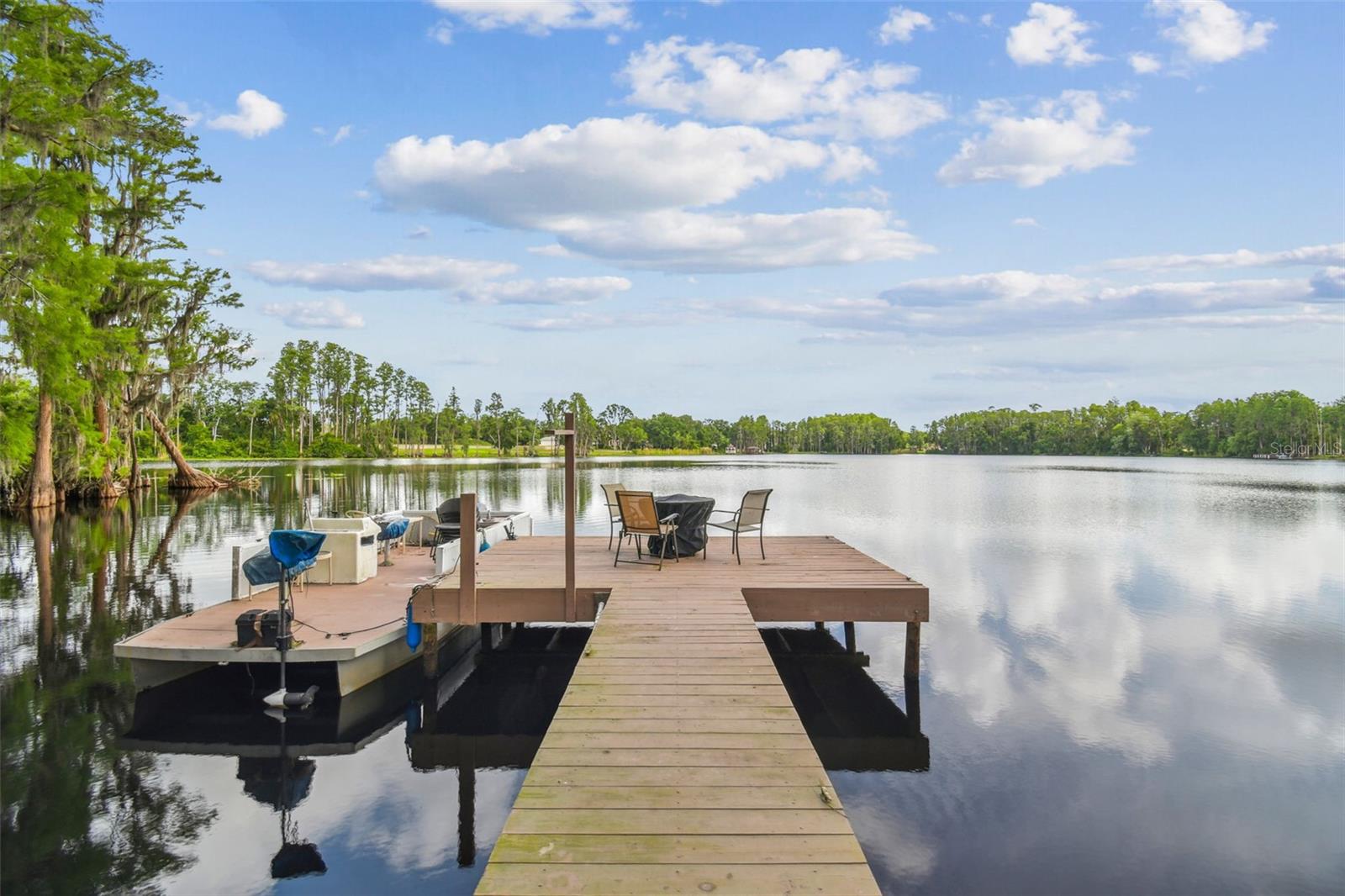 820 NEWBERGER RD, LUTZ, FL, 33549