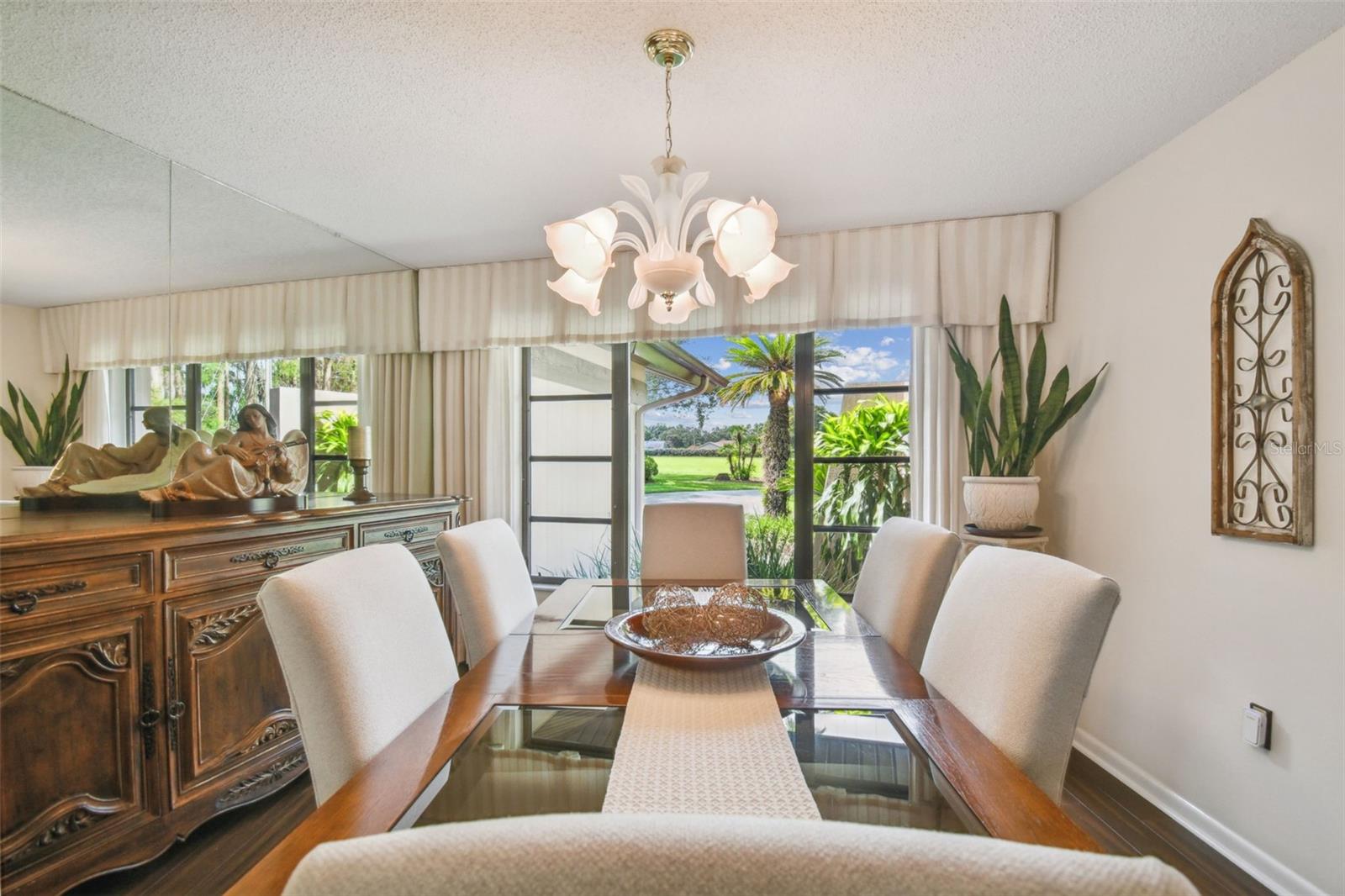 820 NEWBERGER RD, LUTZ, FL, 33549